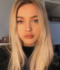 Rencontre Femme : Вікторія, 26 ans à Ukraine  Никалаев